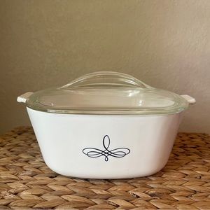 corningware black scroll 2 1/2 qt.